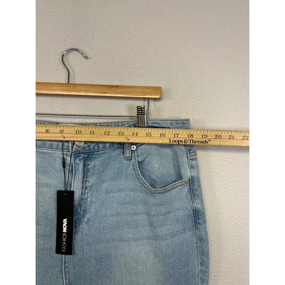 Y2K Boho Fashion Nova Womens 15 Light Wash All Tied Up Split Hem Flare Jeans